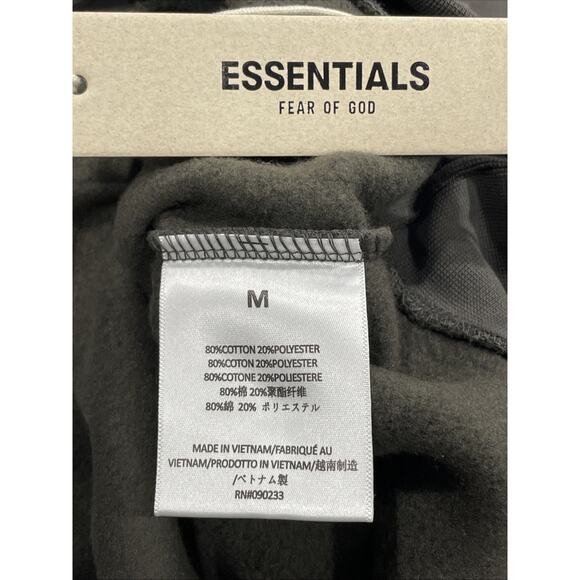 Essentials Fear Of God Hoodie Off Black Sz Medium NWT FAST SHIPPING - Picture 2 of 7